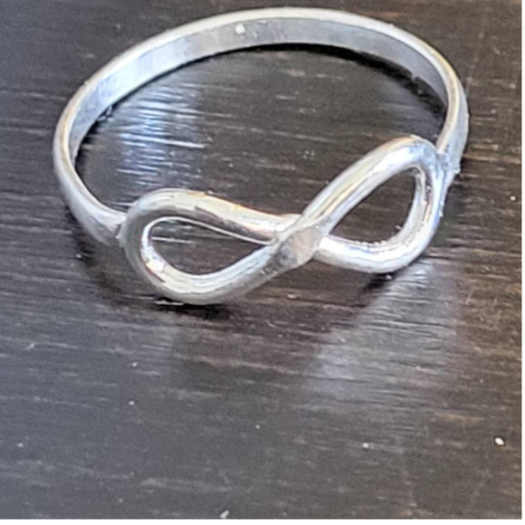 Infinity Silver Ring - Picture 1 of 2